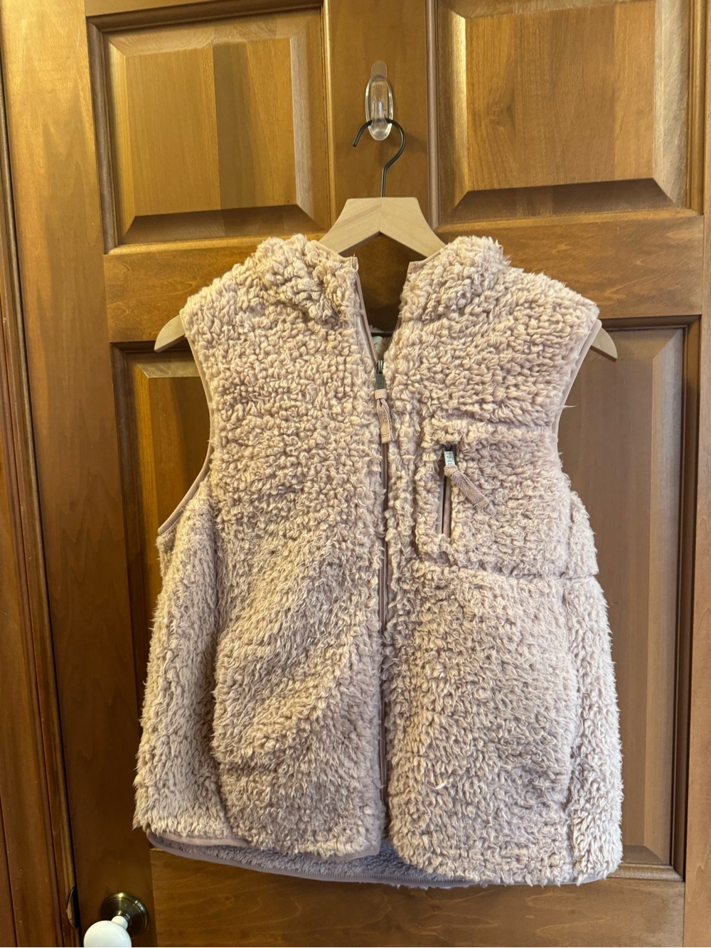 Weatherproof Plush Sherpa Vest - Light Pink